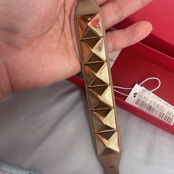 SOLD Barely used Valentino bracelet. Almost looks new. Beige color. - Picture 4 of 6